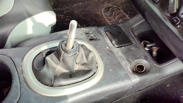 00-05 Mitsubishi Eclipse Floor Shifter Lever Assembly Shift Manual Transmission — photo 3