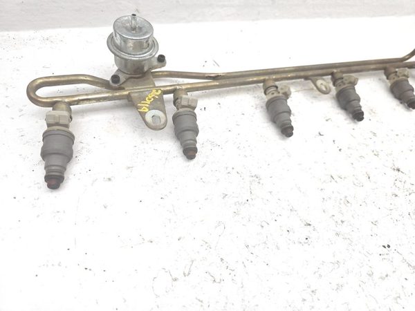 1987-1996 Ford F150 Complete Fuel Rail With Injectors Set Loaded Oem 4.9L — photo 9