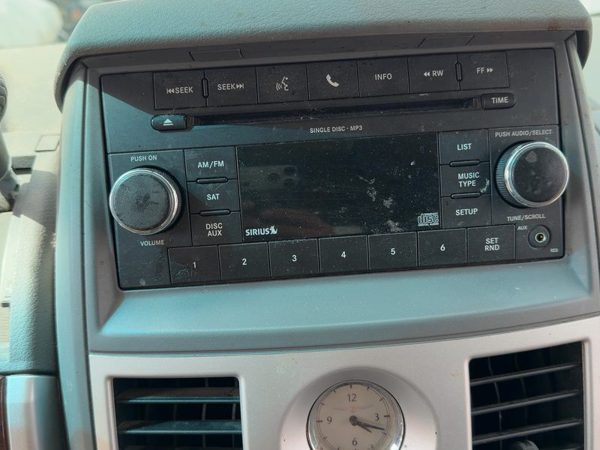 2008-2016 Chrysler Town & Country Stock Radio Oem Factory Stereo Cd Player — photo 2