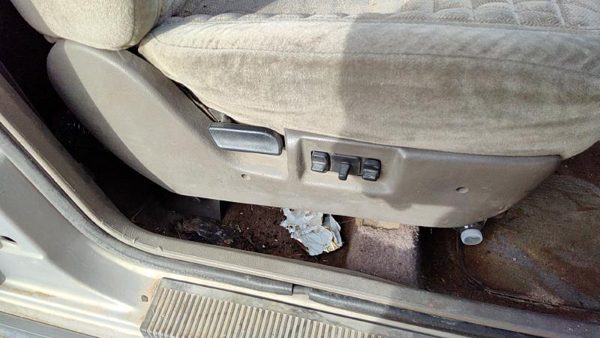 93-95 Grand Cherokee Passenger Right Side Power Seat Switch With Trim Panel Gray — photo 4