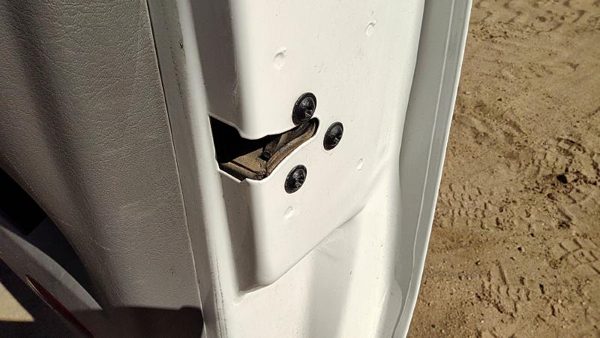 2002-2007 Gmc Envoy Passenger Right Front Door Latch With Rods/Cables Oem — photo 2