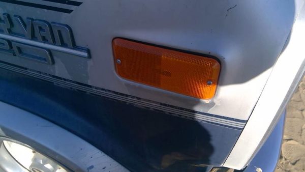 1989 Chevy G20 Van Passenger Right Front Turn Signal Light Lamp Fender Mounted — photo 6