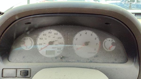 2001 Nissan Maxima Speedometer Cluster Instrument Gauges Panel Oem Dash — photo 2