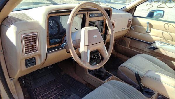 1984 Ford Tempo — vehicle photo 5
