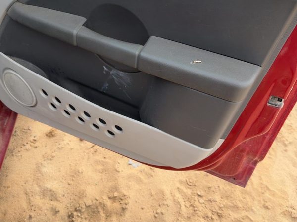 06-10 Pt Cruiser Right Front Door Trim Panel With Switches Power Locks Gray D7Dv — photo 8