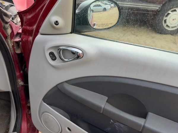 06-10 Pt Cruiser Right Front Door Trim Panel With Switches Power Locks Gray D7Dv — photo 4