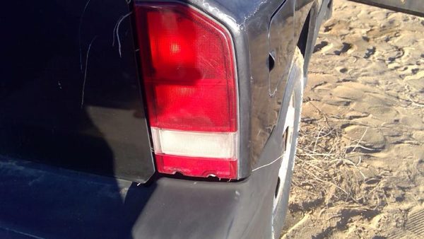1990-1998 Geo Tracker Passenger Right Tail Light Oem Brake Lamp Rear 30014639 — photo 1