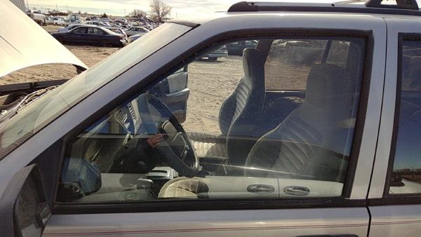 1993-1998 Jeep Grand Cherokee Driver Left Front Side Window Door Glass Oem — photo 2