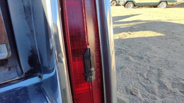 1984 Cadillac Deville Tail Light Assembly RH Sedan — photo 3