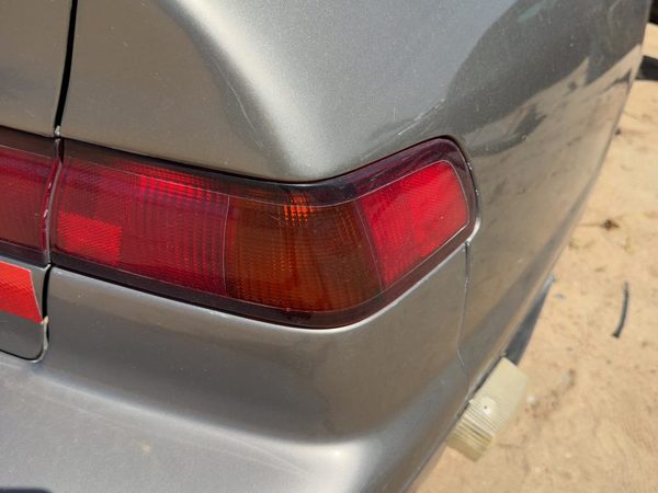 97-01 Toyota Camry Passenger Right Outer Tail Light Brake Lamp OEM 81550AA011 — photo 3