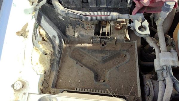 2003-2011 Ford Crown Vic Complete Battery Box Mount Tray With Hold Down Oem 4.6L — photo 2