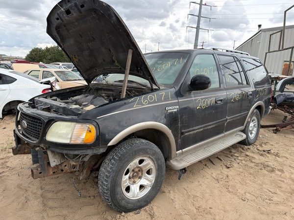 2001 Ford Expedition — vehicle photo 1