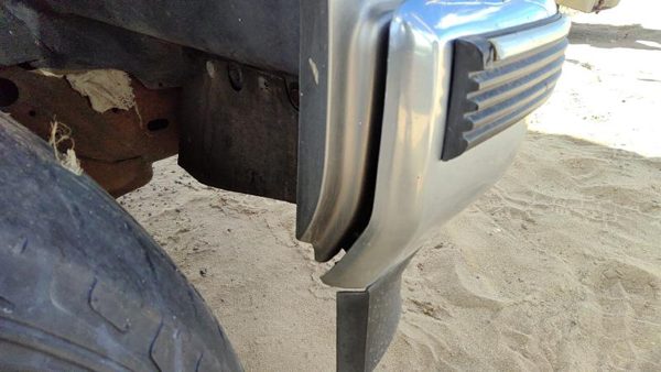 92-99 Chevy Suburban Passenger Right Moulding From Fender Trim Strip Pewter 11L — photo 8