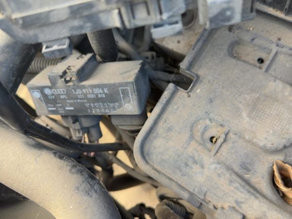 2000-2011 Vw Jetta Radiator Cooling Fan Control Module Oem 1J0919506K — photo 4