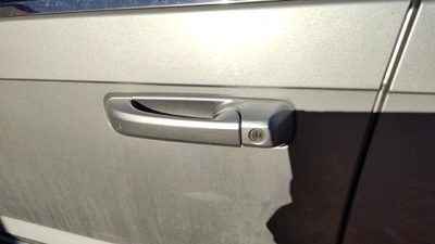 05-10 Jeep Grand Cherokee Driver Left Front Outside Door Handle Oem Silver Ps2