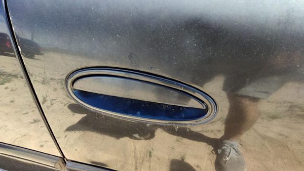 2003-2004 Buick Regal Passenger Right Front Outside Door Handle Oem Black — photo 1
