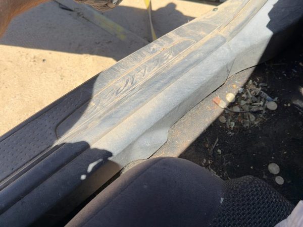 2007 Mitsubishi Eclipse Driver Left Lower Sill Step Moulding Trim Panel Oem Gray — photo 2