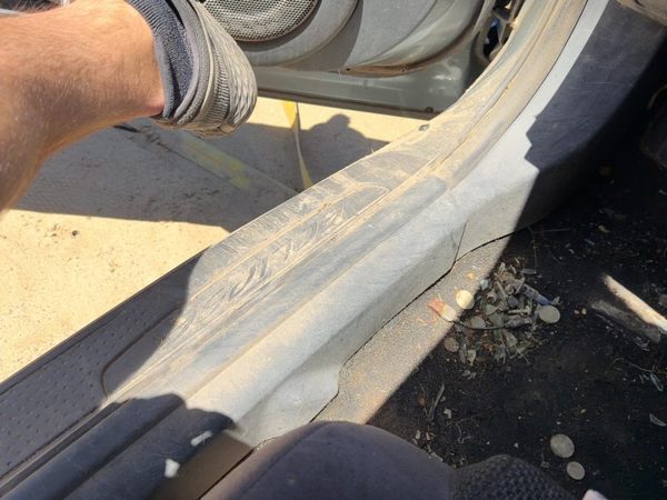 2007 Mitsubishi Eclipse Driver Left Lower Sill Step Moulding Trim Panel Oem Gray — photo 1