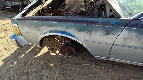 1977-1979 Chevy Caprice Driver Left Front Fender Oem 14002329 — photo 4