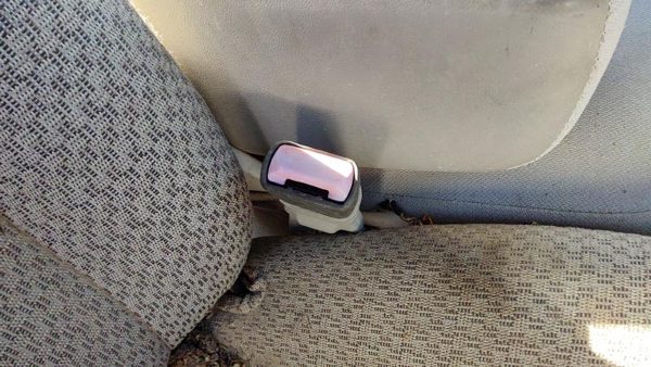 1998-2000 Ford Ranger Passenger Right Front Seat Belt Buckle Receiver Oem Gray — photo 1