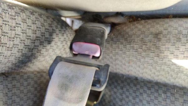 1998-2000 Ford Ranger Passenger Right Front Seat Belt Buckle Receiver Oem Gray — photo 3