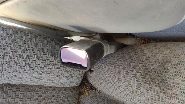 1998-2000 Ford Ranger Passenger Right Front Seat Belt Buckle Receiver Oem Gray — photo 2