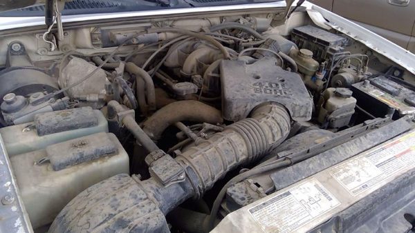 2001 Ford Explorer — vehicle photo 2