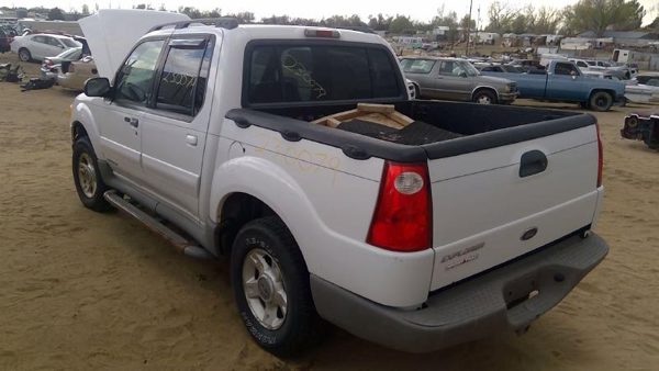 2001 Ford Explorer — vehicle photo 6