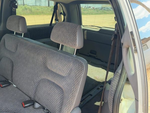 99 Town & Country Complete Set Of Rear Seat Belts Retractor Buckle Left Right Ba — photo 2