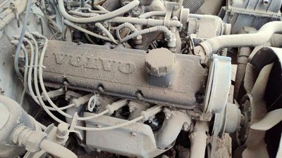 1991 Volvo 740 Valve Cover Oem 2.3L