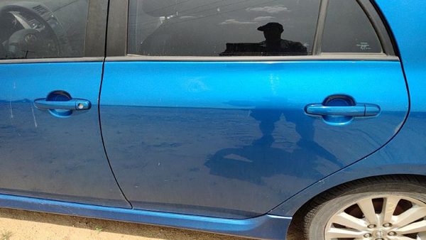 2010 Toyota Corolla Rear Door LH Blue 8T7 — photo 5