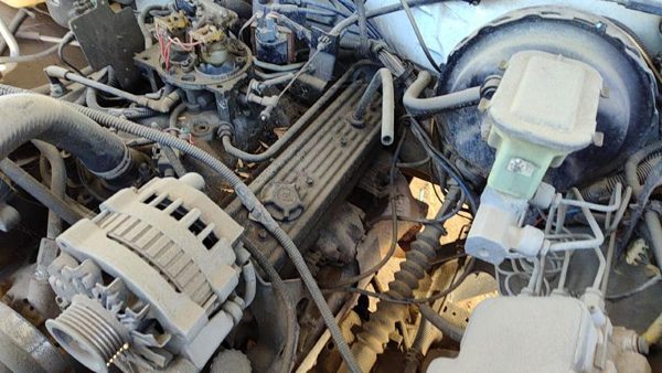 1995 Chevy Silverado 1500 Driver Left Valve Cover Oem 5.7L — photo 1