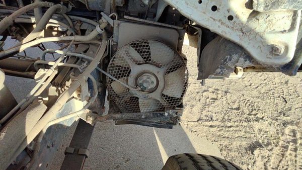 1996 Isuzu Npr Condenser 4BD2 3.9L AT — photo 2