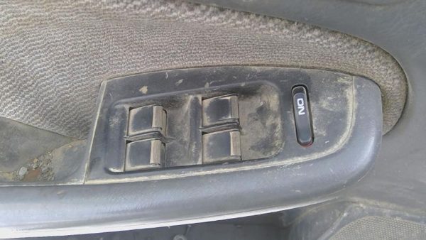 1998 Honda Civic Door Switch Front — photo 4