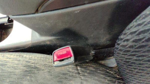 2010-2014 Subaru Legacy Outback Driver Left Front Seat Belt Buckle Receiver Oem — photo 2