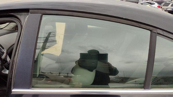 2011 Chevy Cruze Rear Door Glass/window LH Driver Left Side Window Glass OEM — photo 2