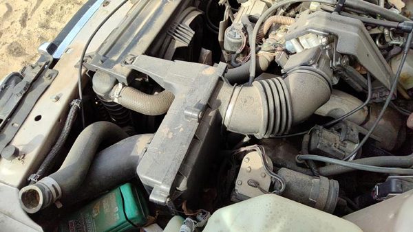 91-94 Park Ave Complete Air Intake Cleaner Filter Box Housing With Tube Oem 3.8L — photo 6