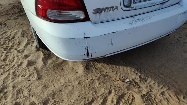 2000-2003 Nissan Sentra Rear Bumper Cover Assembly Oem Back White Qm1 H50225m025 — photo 3