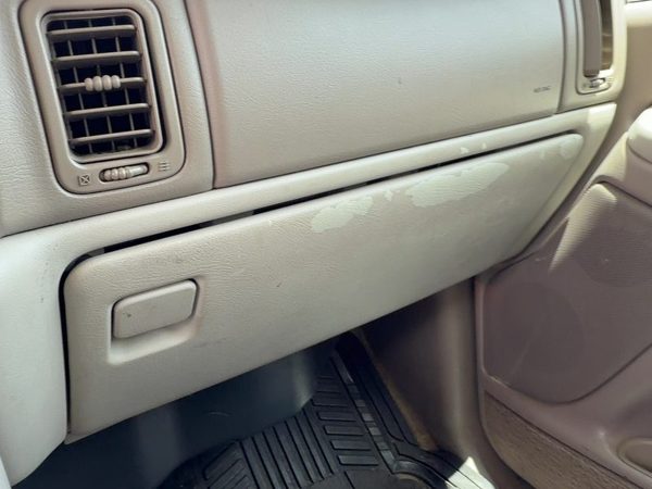 2001-2006 Chevy Suburban Glove Box Assembly Complete Door With Latch Oem Tan 52I — photo 4