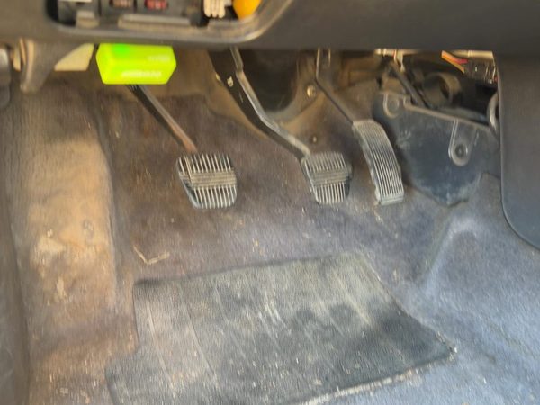 1995-1999 Nissan Maxima Complete Clutch And Brake Pedal Assembly Oem — photo 2