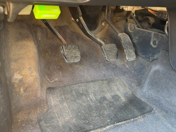 1995-1999 Nissan Maxima Complete Clutch And Brake Pedal Assembly Oem — photo 3
