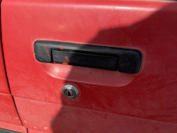 1987-1988 Toyota FX Passenger Right Front Outside Door Handle OEM 69210-01020-D4 — photo 1