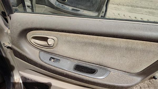 00-01 Nissan Maxima Passenger Right Rear Door Trim Panel With Switches Back Tan — photo 4
