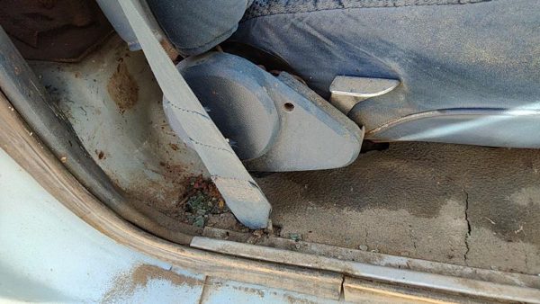 83-88 Ford Ranger Passenger Right Side Seat Trim Panel Oem Blue — photo 2