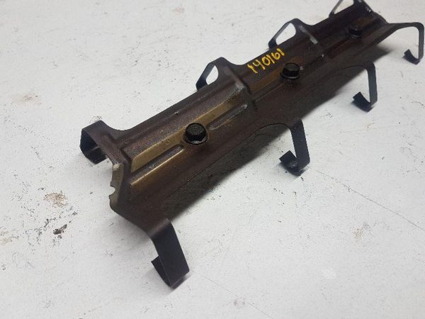 1997 Pontiac Firebird Trans Am Lifter Hold Down Train Spider Bracket — photo 2