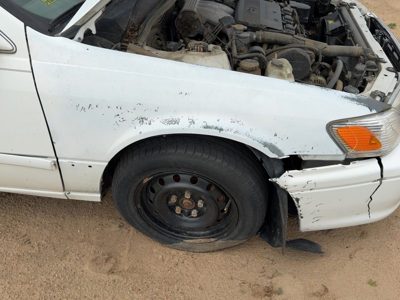 1997-2001 Toyota Camry Passenger Right Front Fender Oem 4-Door Sedan White 040