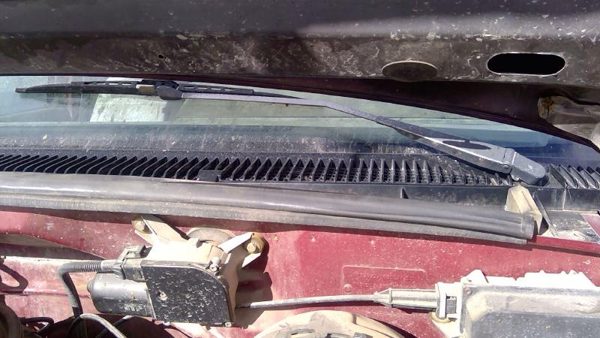 1988 Gmc Sierra 2500 Driver Left Windshield Wiper Arm Oem Blade Lever 22110157 — photo 2