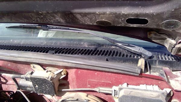 1988 Gmc Sierra 2500 Driver Left Windshield Wiper Arm Oem Blade Lever 22110157 — photo 6