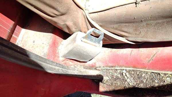 1973-1974 Chevy Silverado K10 Passenger Right Front Seat Belt Retractor Oem — photo 2