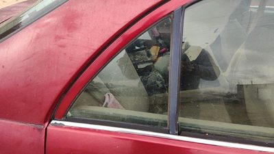 97-02 Escort Passenger Right Rear Vent Window Back Door Glass With Frame Oem